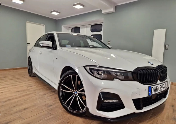 BMW Seria 3 cena 139999 przebieg: 82105, rok produkcji 2019 z Góra małe 596